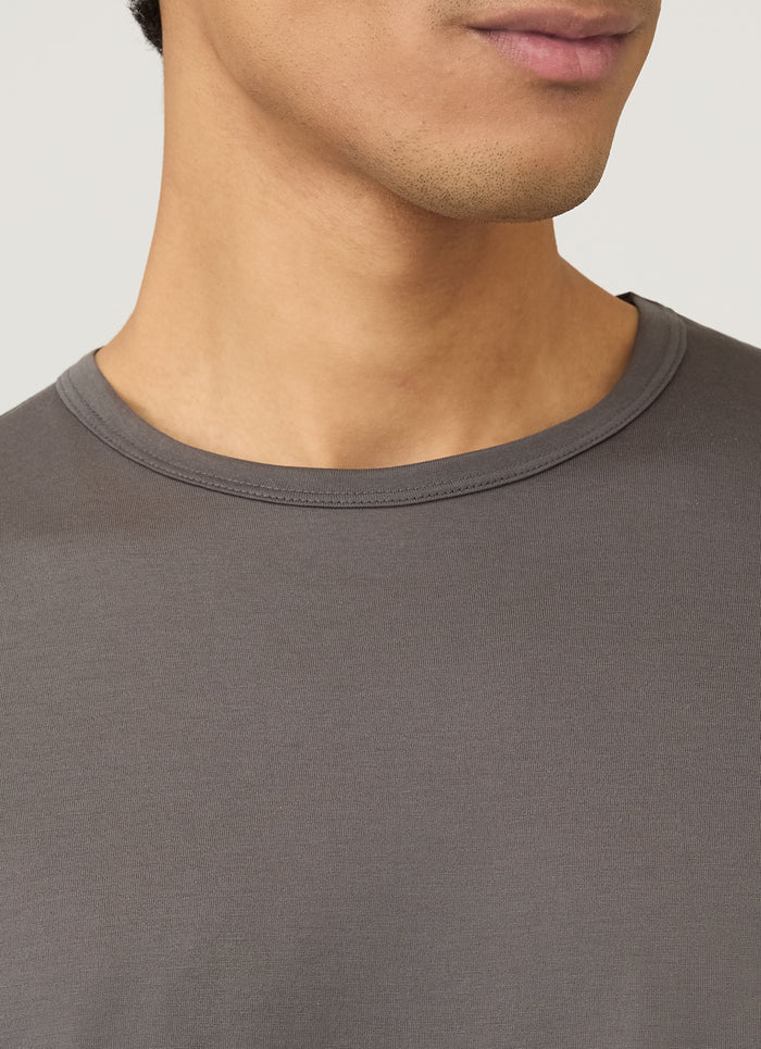 Men's Classic T-shirt in Charcoal