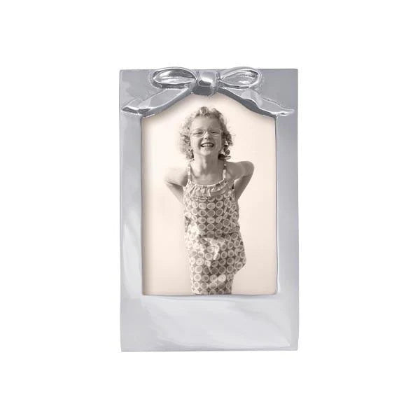 Bow 4" x 6" Frame - Madison's Niche
