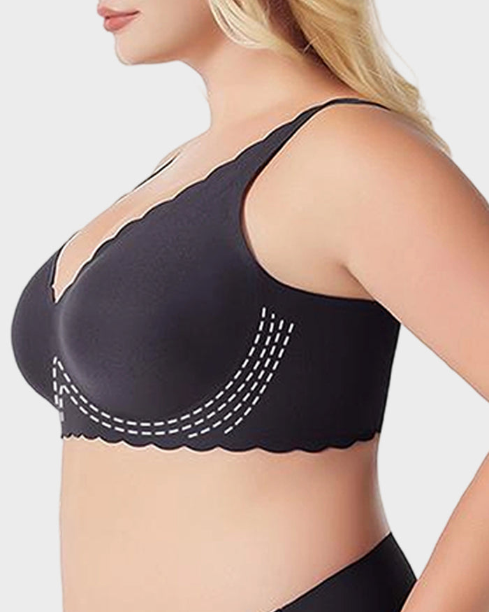 Deep V Seamless Scalloped Wireless Lift Bra