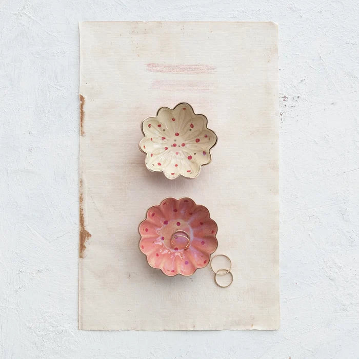 Dotted Flower Dish - Madison's Niche