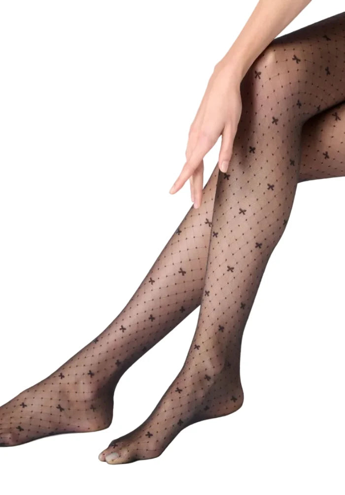 oroblu graceful black tights on model