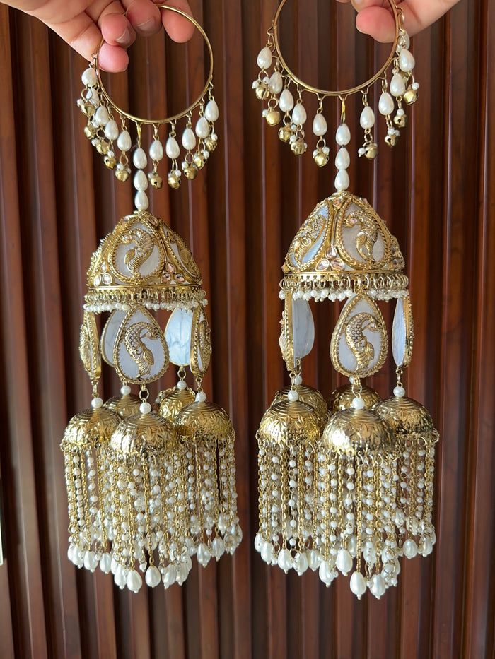 Kalira