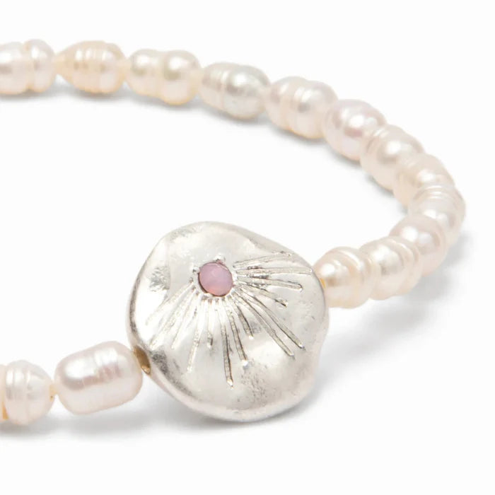 Love Affirmation Bracelet in Silver - Madison's Niche