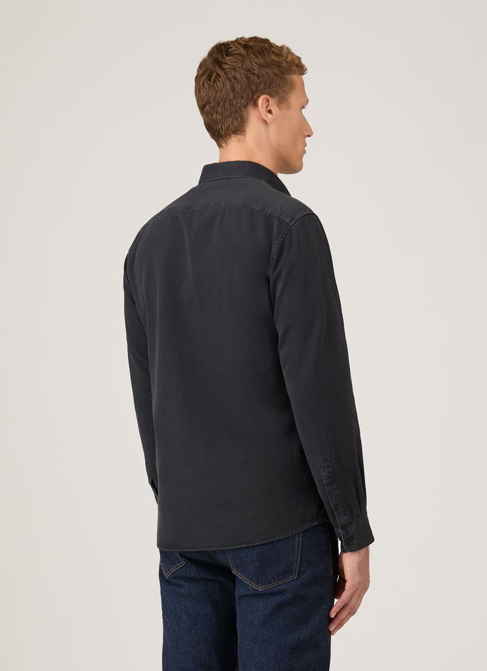 Men's Button Down Twill Shirt in Black