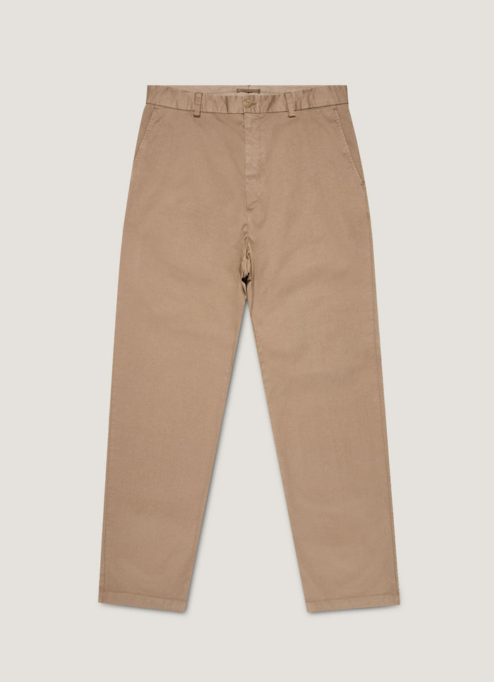 Men's Regular Fit Chino in Dark Stone
