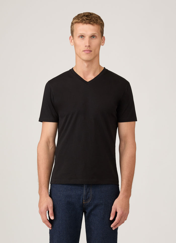 Men's Riviera V-neck T-shirt in Black
