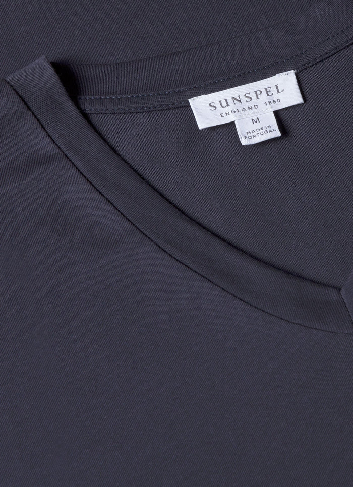 Men's Riviera V-neck T-shirt in Navy