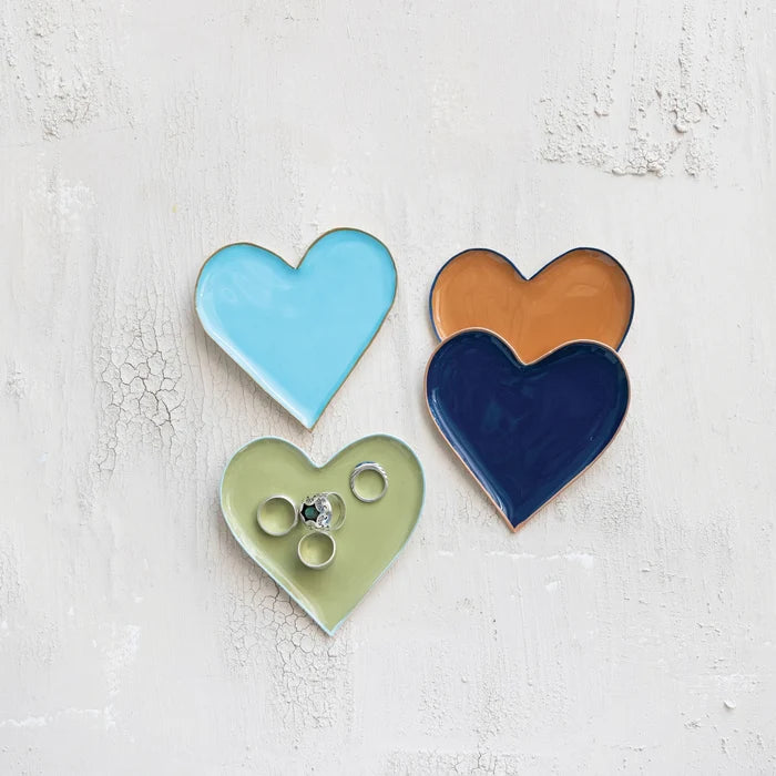 Metal Heart Tray - Madison's Niche