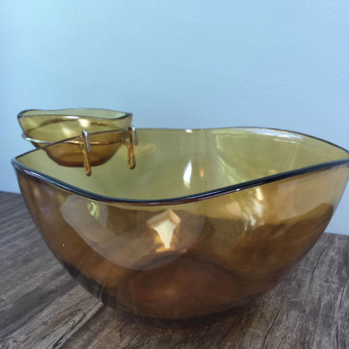 Mid Century Chip and Dip Set at Duckwells