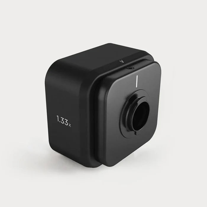 Moment 1.33x Anamorphic Lens, Blue Flare | M-Series