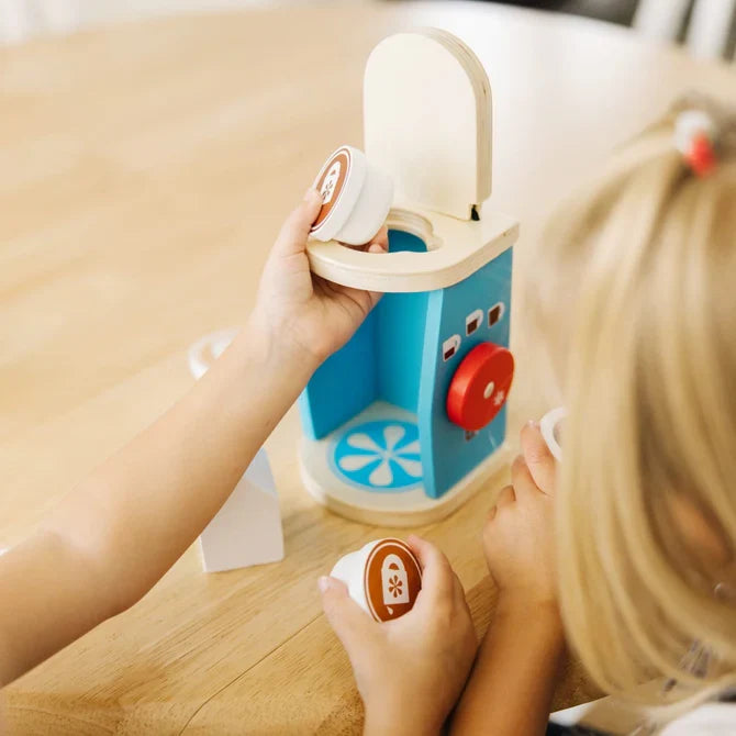 *NEW* Melissa & Doug Brew & Serve Wooden Coffee Set
