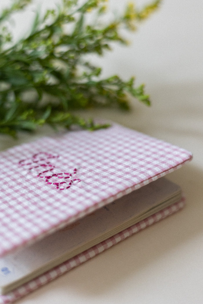 Passport holder - Vichy Pink