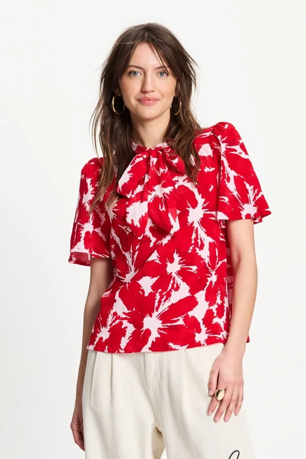 POM TOP CRINKLE BUBBLE in Bloom Red from POM Amsterdam