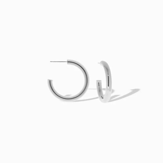 Stainless Hollow Hoop in Silver - Madison's Niche