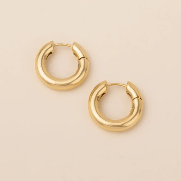 Stellar Hoops in Gold - Madison's Niche