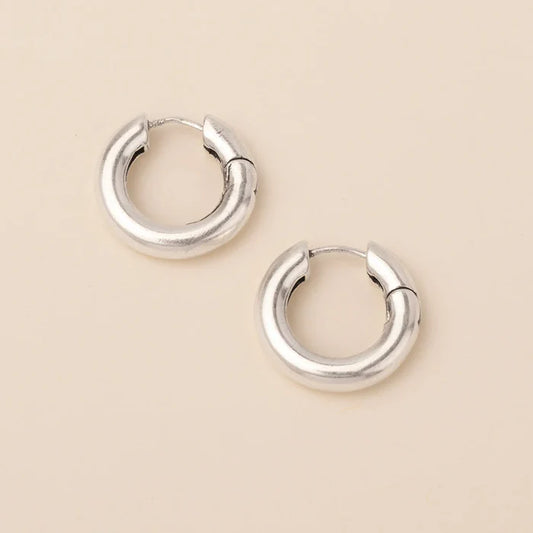 Stellar Hoops in Silver - Madison's Niche