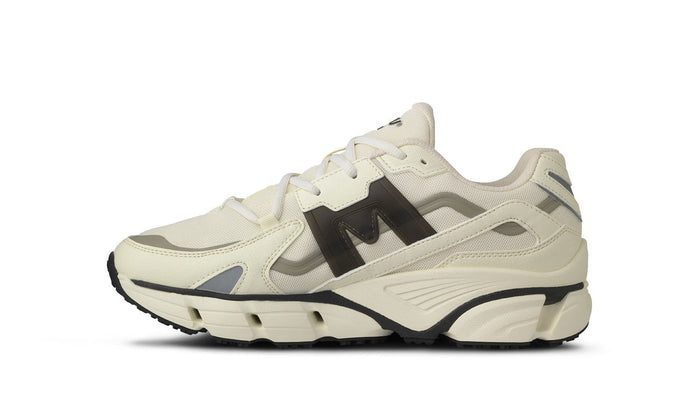 Super Fulcrum Sneaker - Vanilla Ice/Black