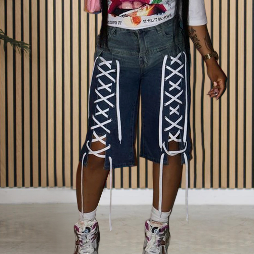 Supply Women Clothing Summer Rope Design Street Elastic Wash Denim Shorts