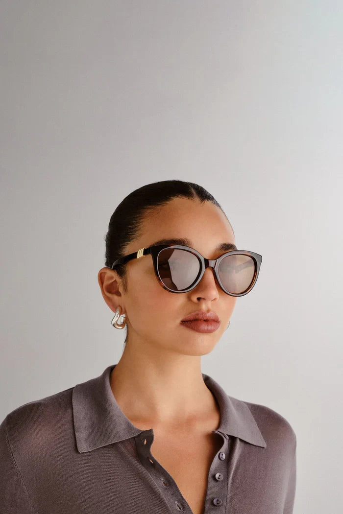 The Muse Tort - Madison's Niche