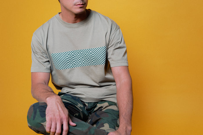 TRIPPY TEE
