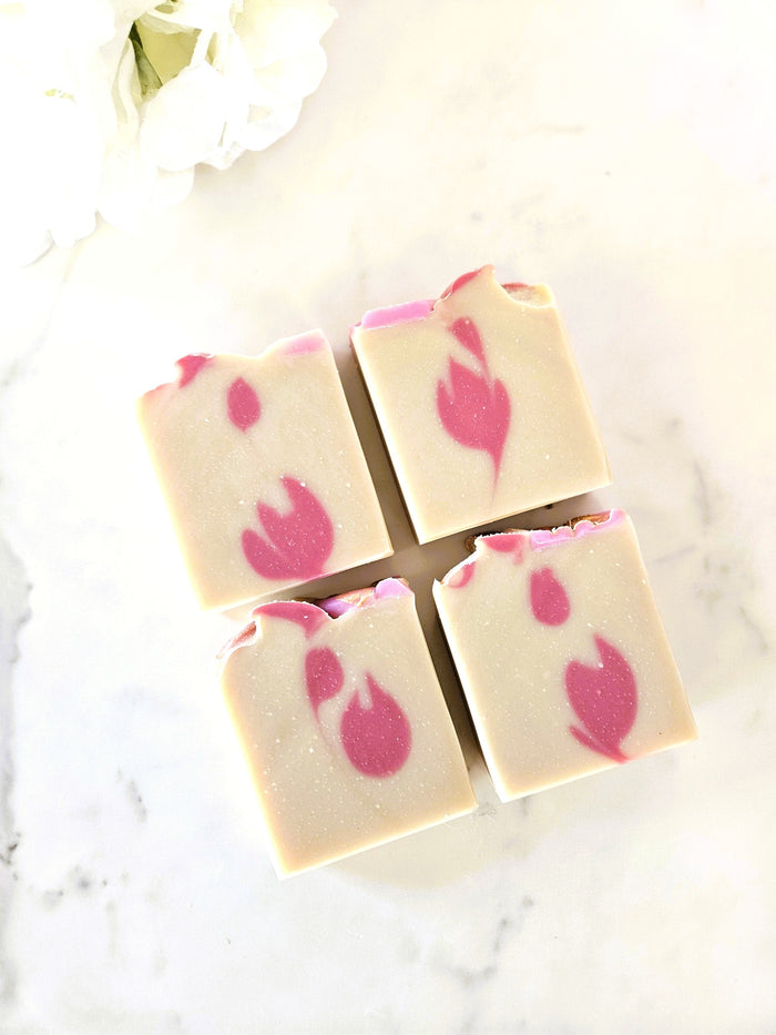 Velvet Rose| Parfum & Soap Gift Set