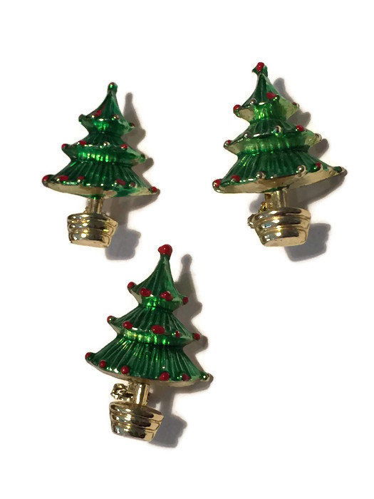 Vintage Christmas Tree Scatter PIns at Duckwells